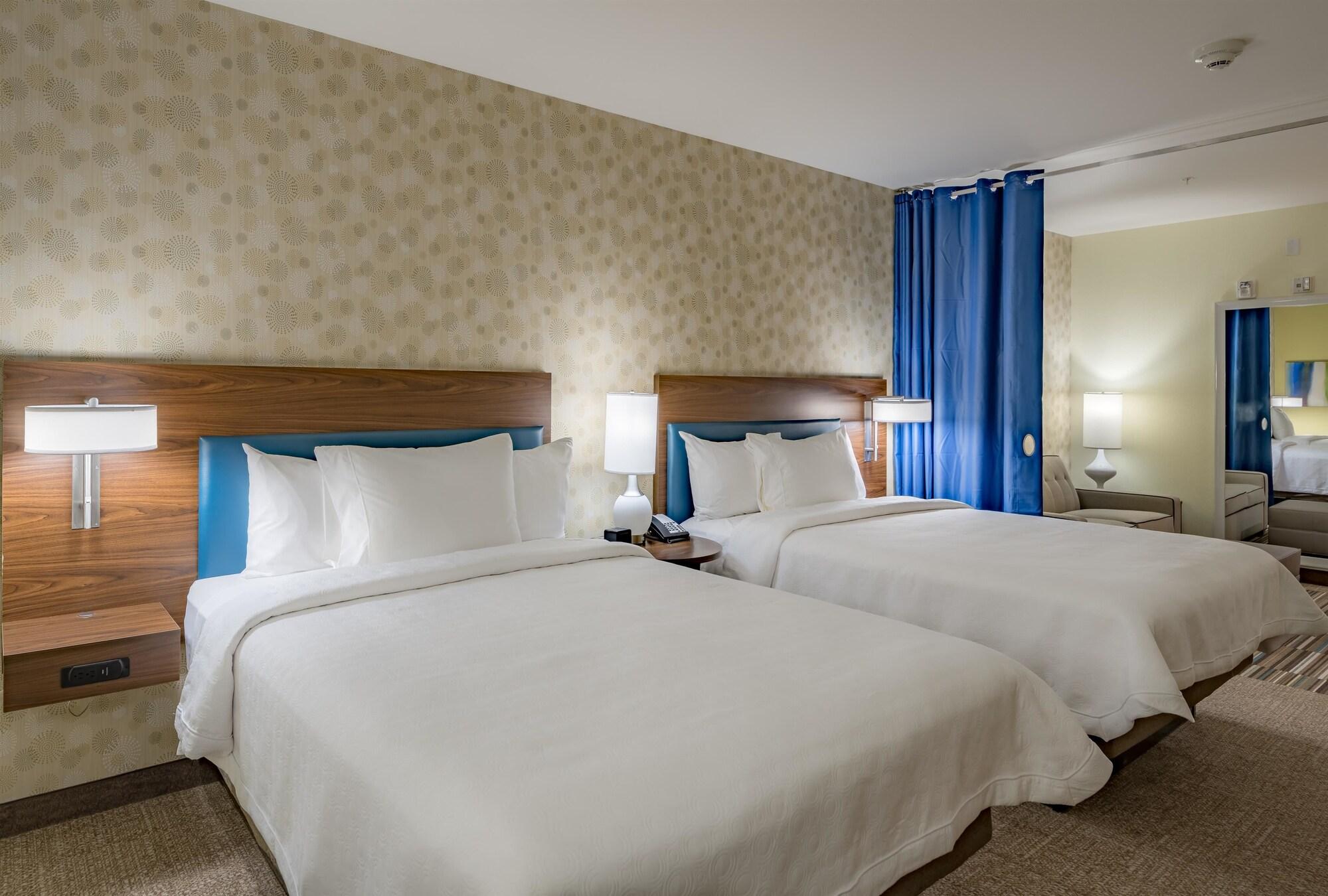 Home2 Suites By Hilton Dallas Де-Сото Екстер'єр фото